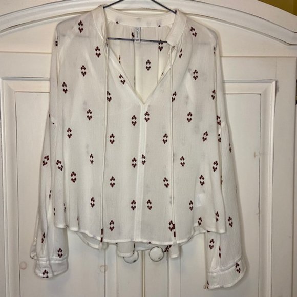 Gentle Fawn White Blouse with Burgundy Embroidery - Picture 10 of 10